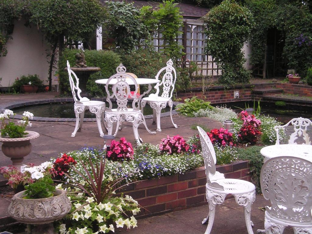 Chapel House Hotel Atherstone Exterior photo